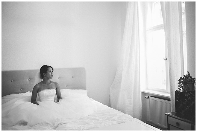Hochzeitsfotografie der Braut aufgenommen von professionellem Hochzeitsfotografen in Potsdam © Hochzeitsfotograf Berlin hochzeitslicht