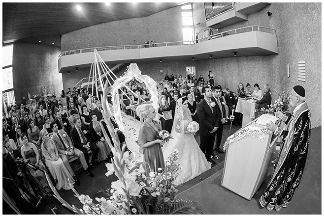 Hochzeitsreportagefoto bei ukrainisch-orthodoxer/aramäischer Hochzeitszeremonie © Hochzeitsfotograf Berlin www.hochzeitslicht.de